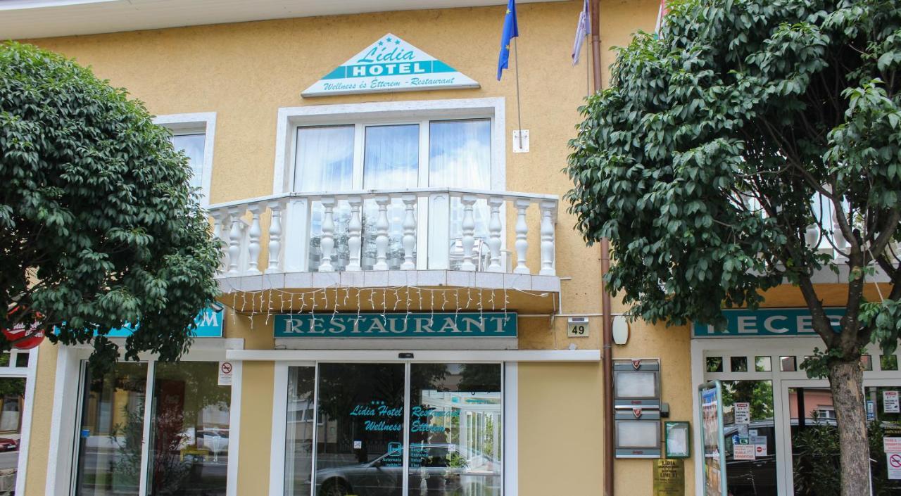 Lidia Hotel Harkány Zewnętrze zdjęcie
